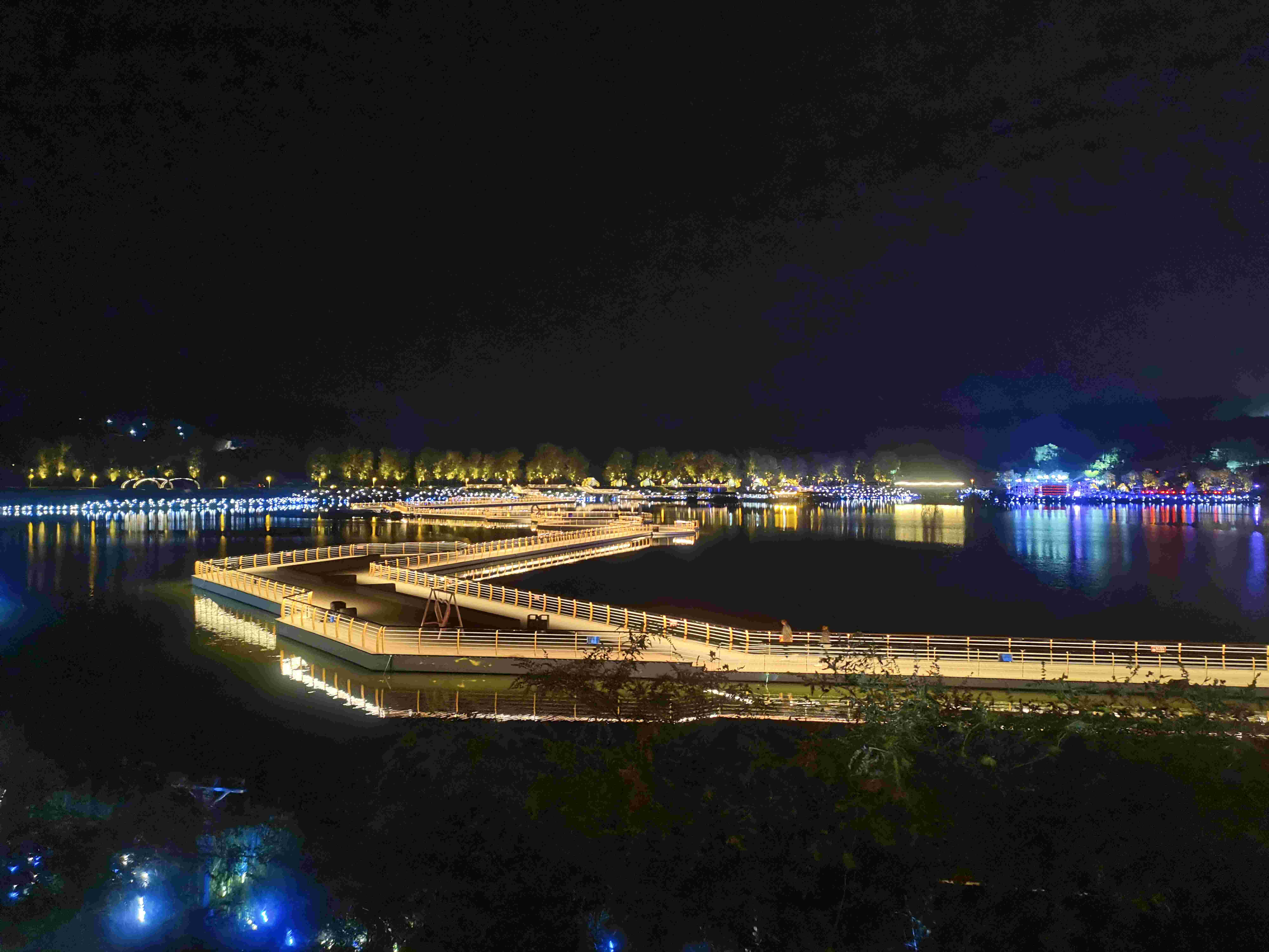 釜山泫水湖實景照片 (1).jpg